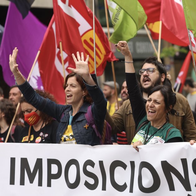 Manifestación educación interinos cabecera, pancarta Iolanda Segura USTEC - Foto: Sergi Alcàzar