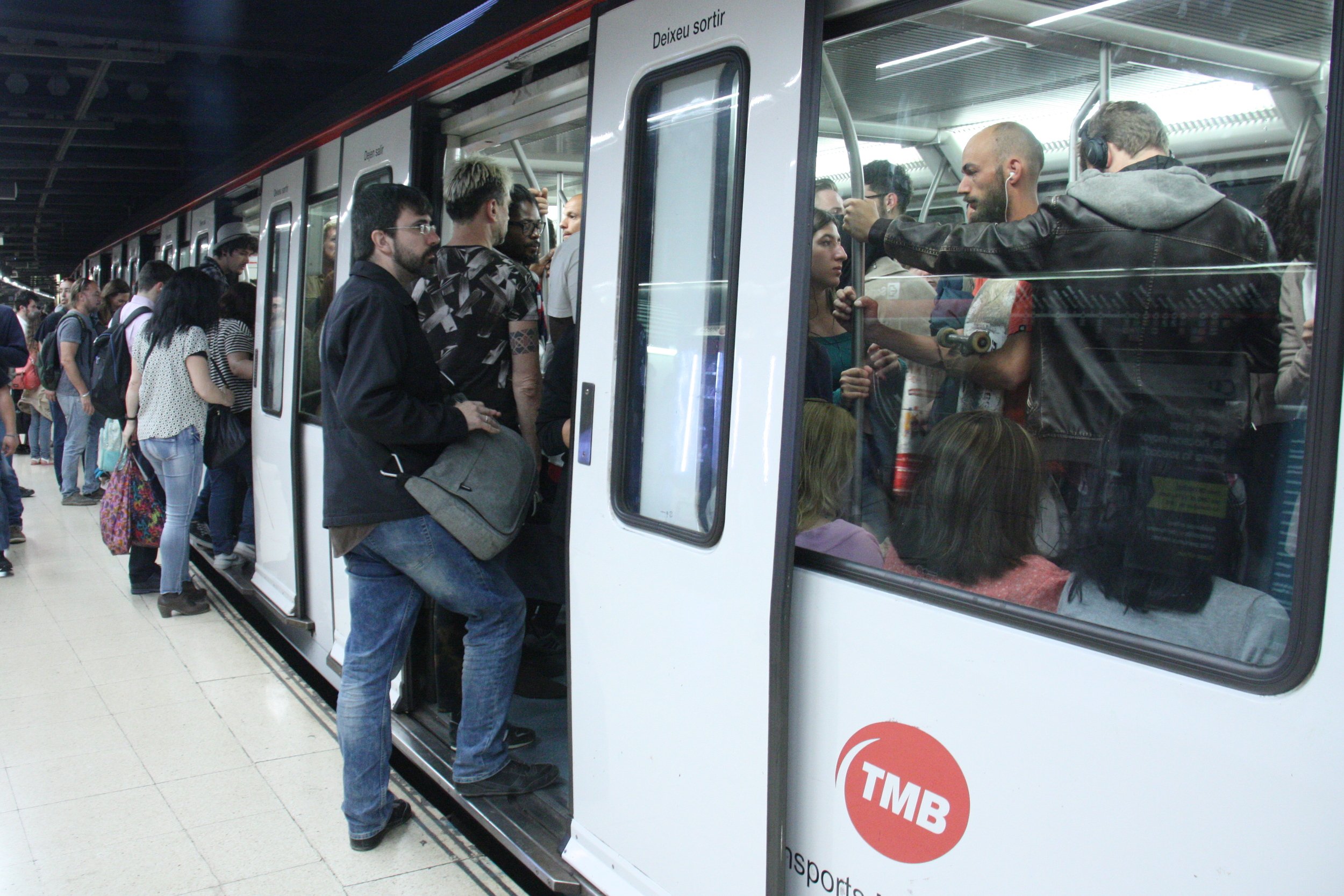 Menor afectación en el octavo lunes de huelga en el Metro de Barcelona