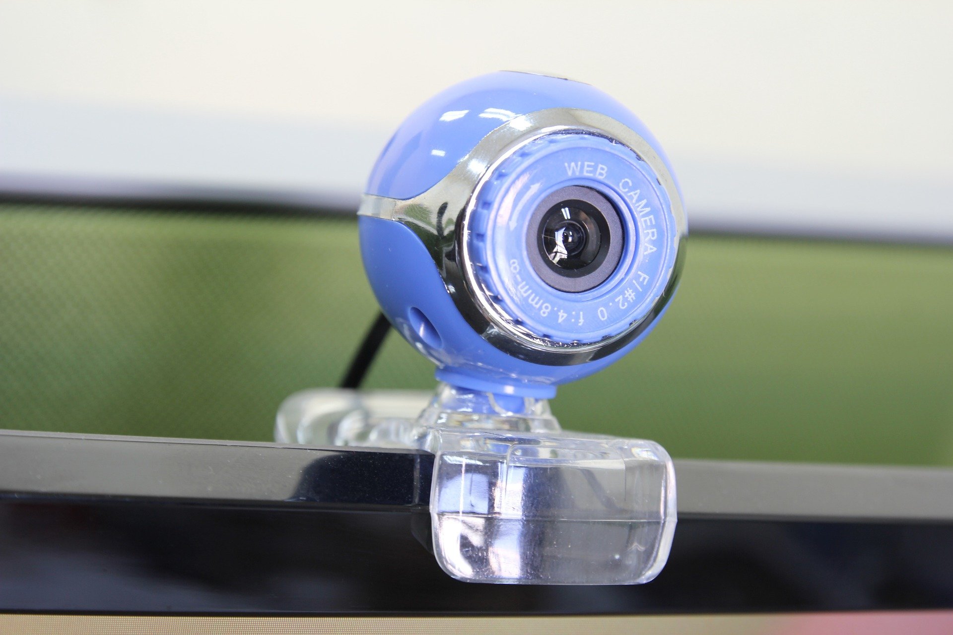 Hay una forma de saber si alguien te está espiando a través de la webcam de tu PC