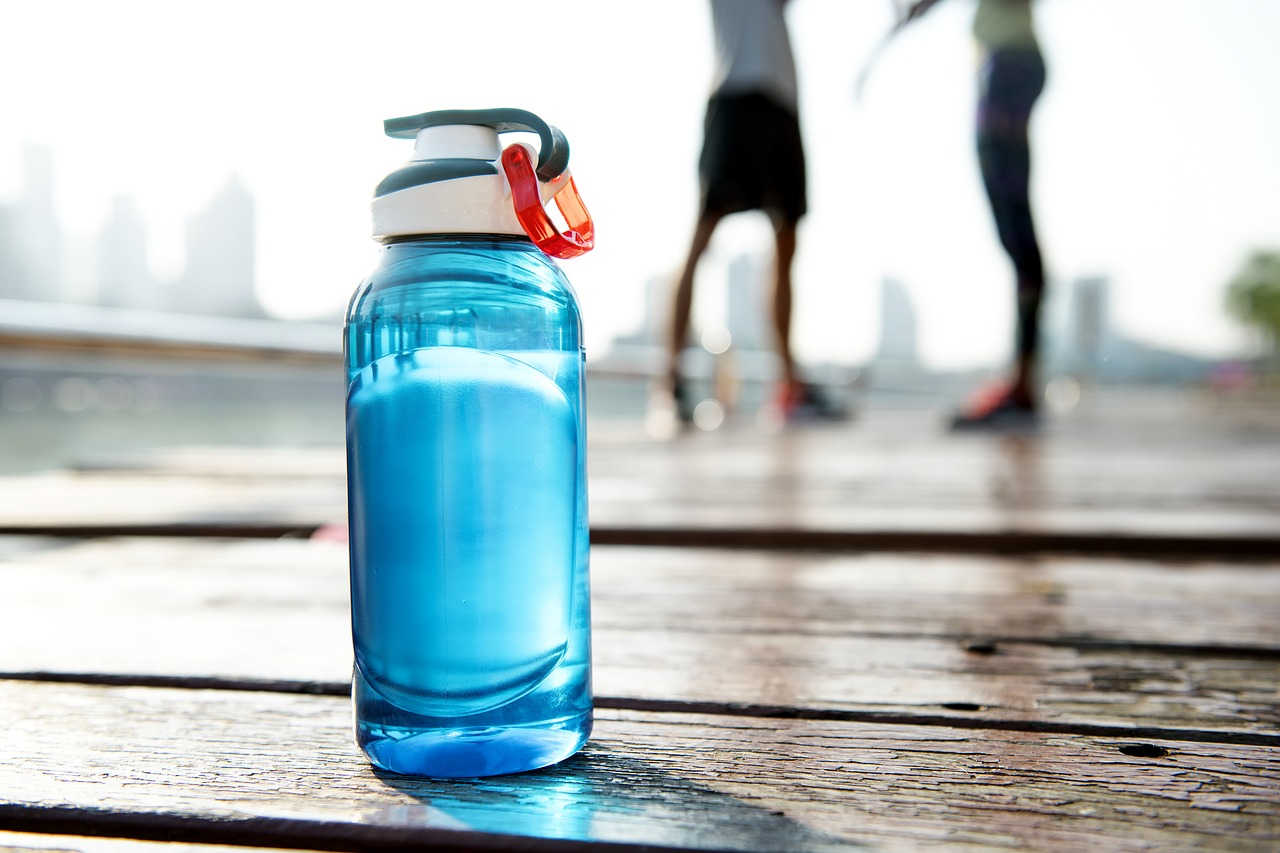 Por qué debemos beber agua cuando hacemos ejercicio