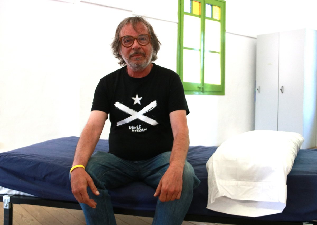 Un activista empieza una huelga de hambre en defensa del catalán en la escuela