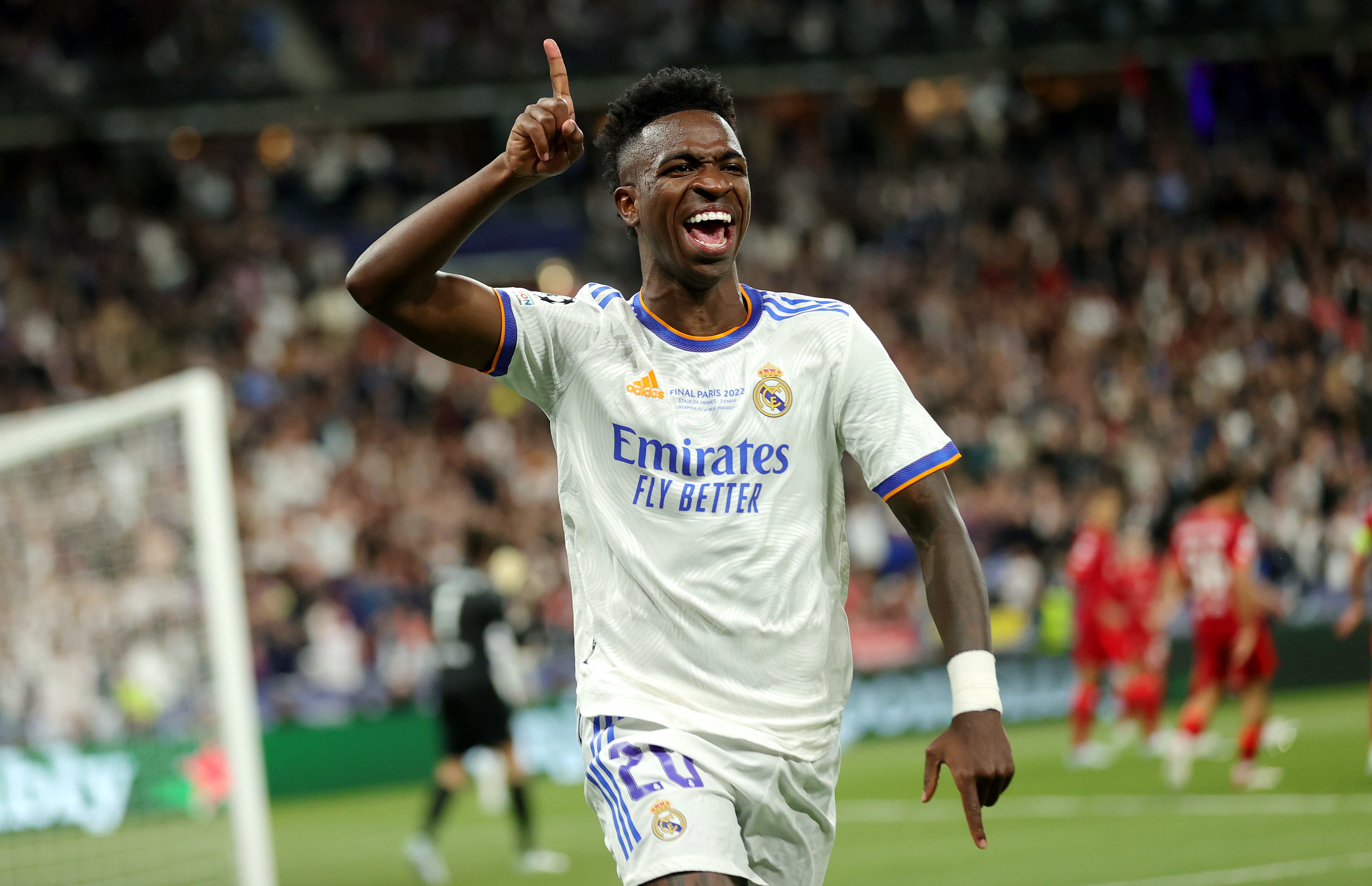 La historia de Vinícius se repite y Florentino Pérez tiene listos 7 millones para llevarlo al Real Madrid