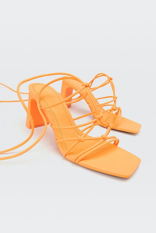 sandàlies de Stradivarius