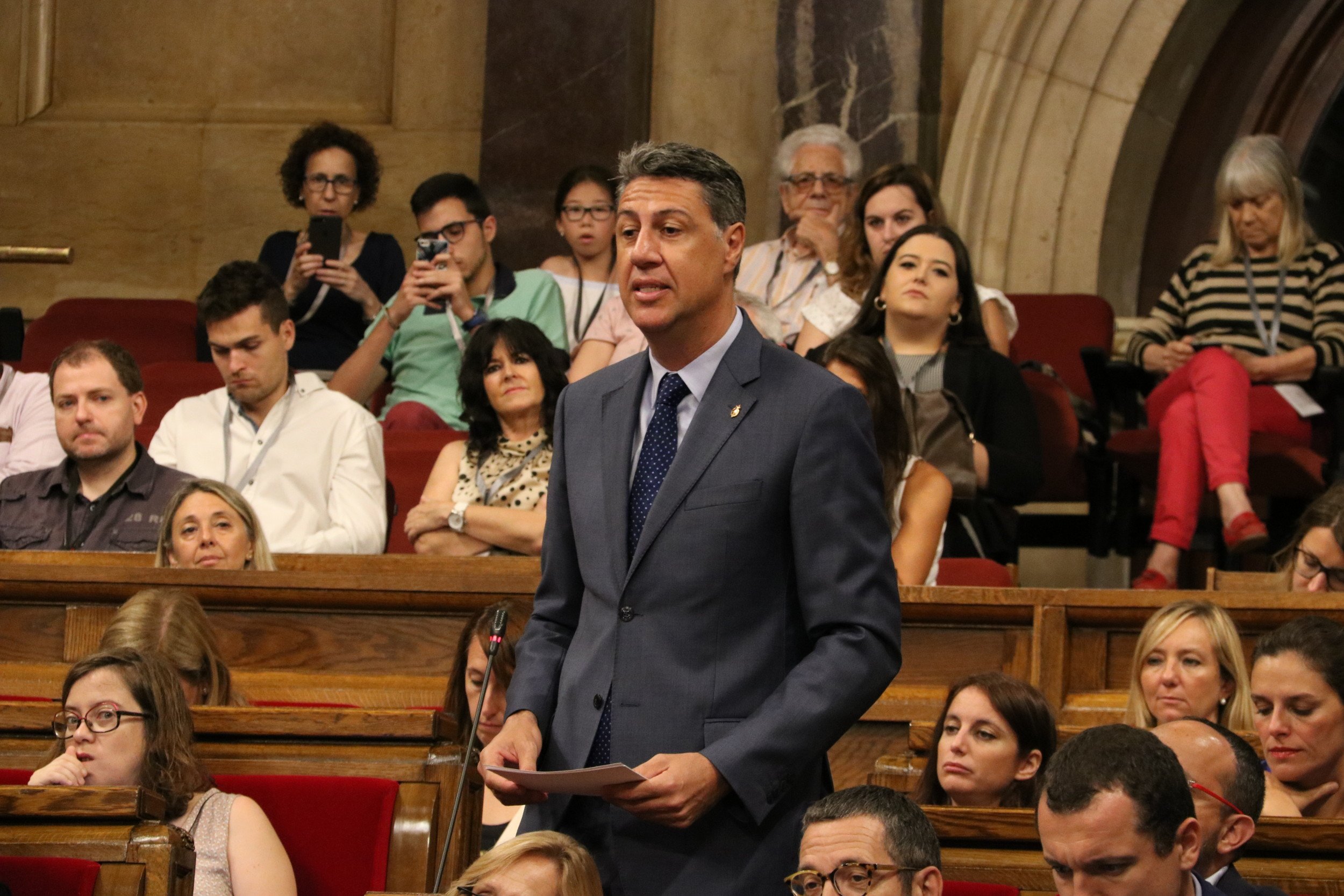 El PP pide la comparecencia de Puigdemont en el Parlament sobre la ley de transitoriedad