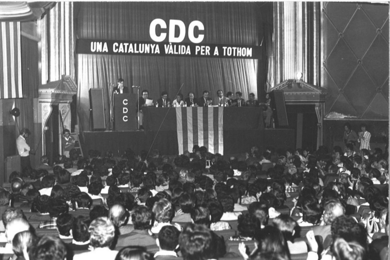 Convergència enterra 40 anys d’història en una tarda