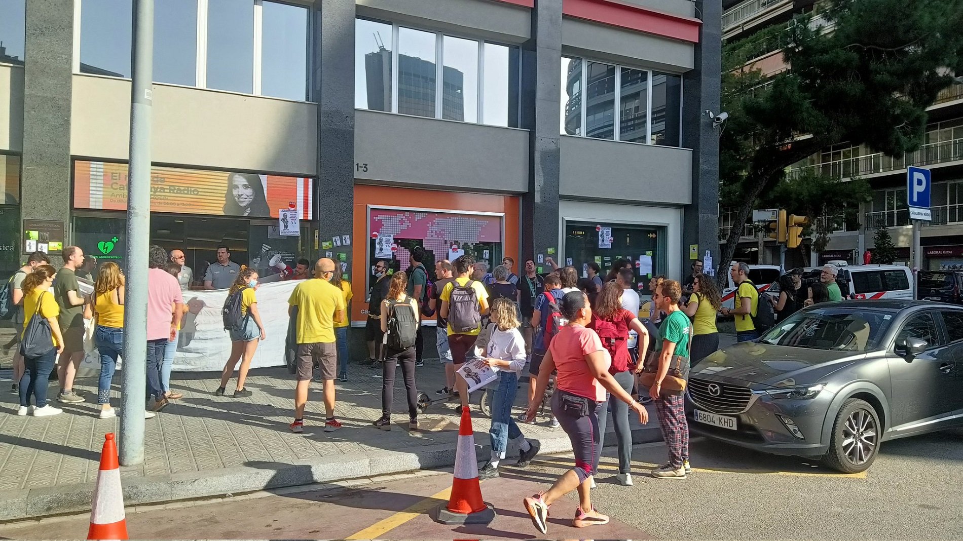 Mobilitzacions dels sindicats d'Educació en la vuitena jornada de vaga: piquets contra Cambray