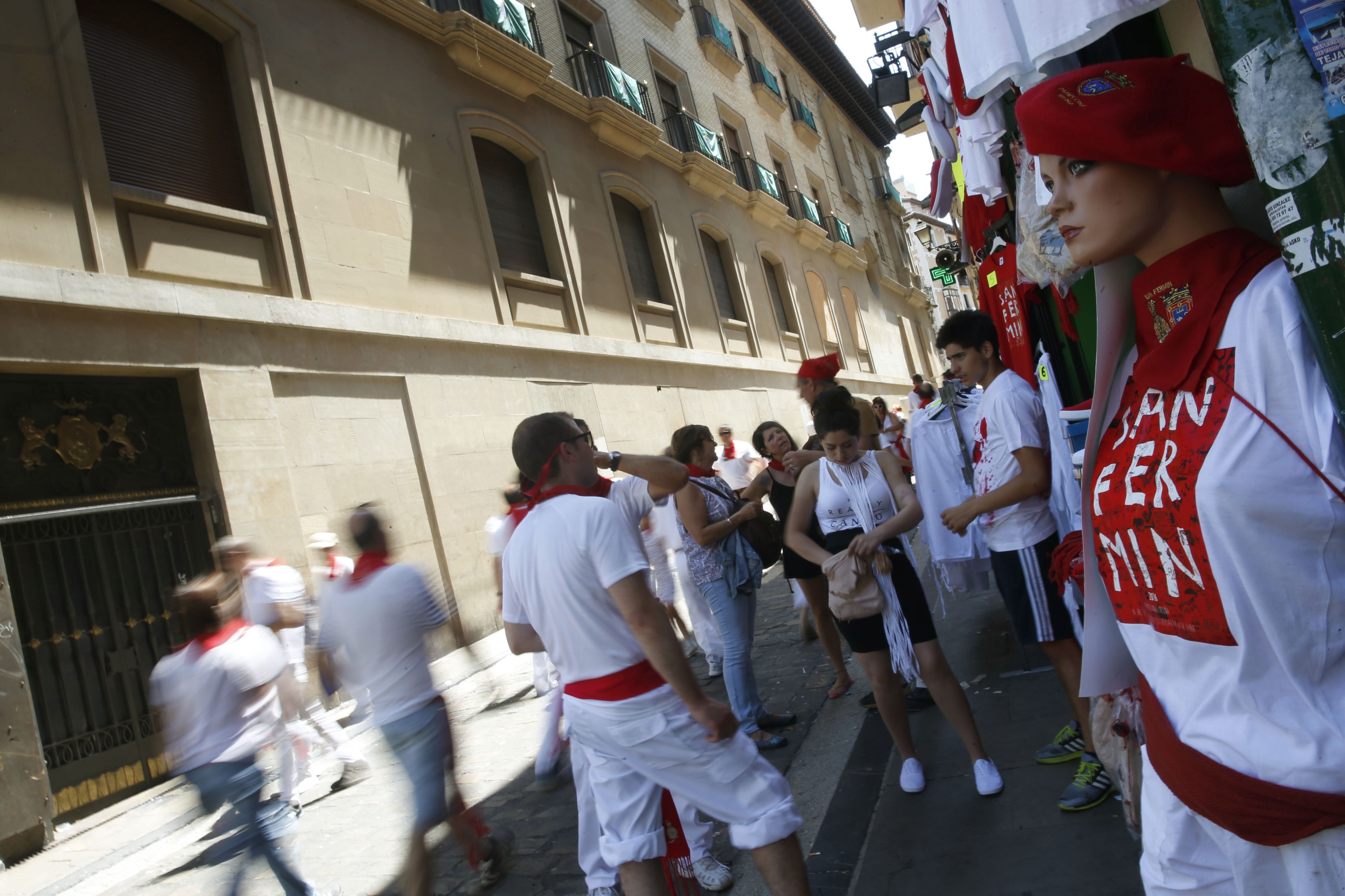 Tres detinguts més per agressions sexuals a Pamplona