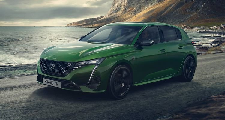 Toyota asalta el segmento C con el gran rival del Peugeot 308, etiqueta ECO y descuento de 4.300 euros