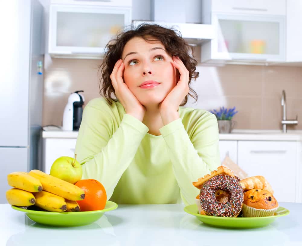 Trucos para que los antojos no nos arruinen la dieta que llevamos