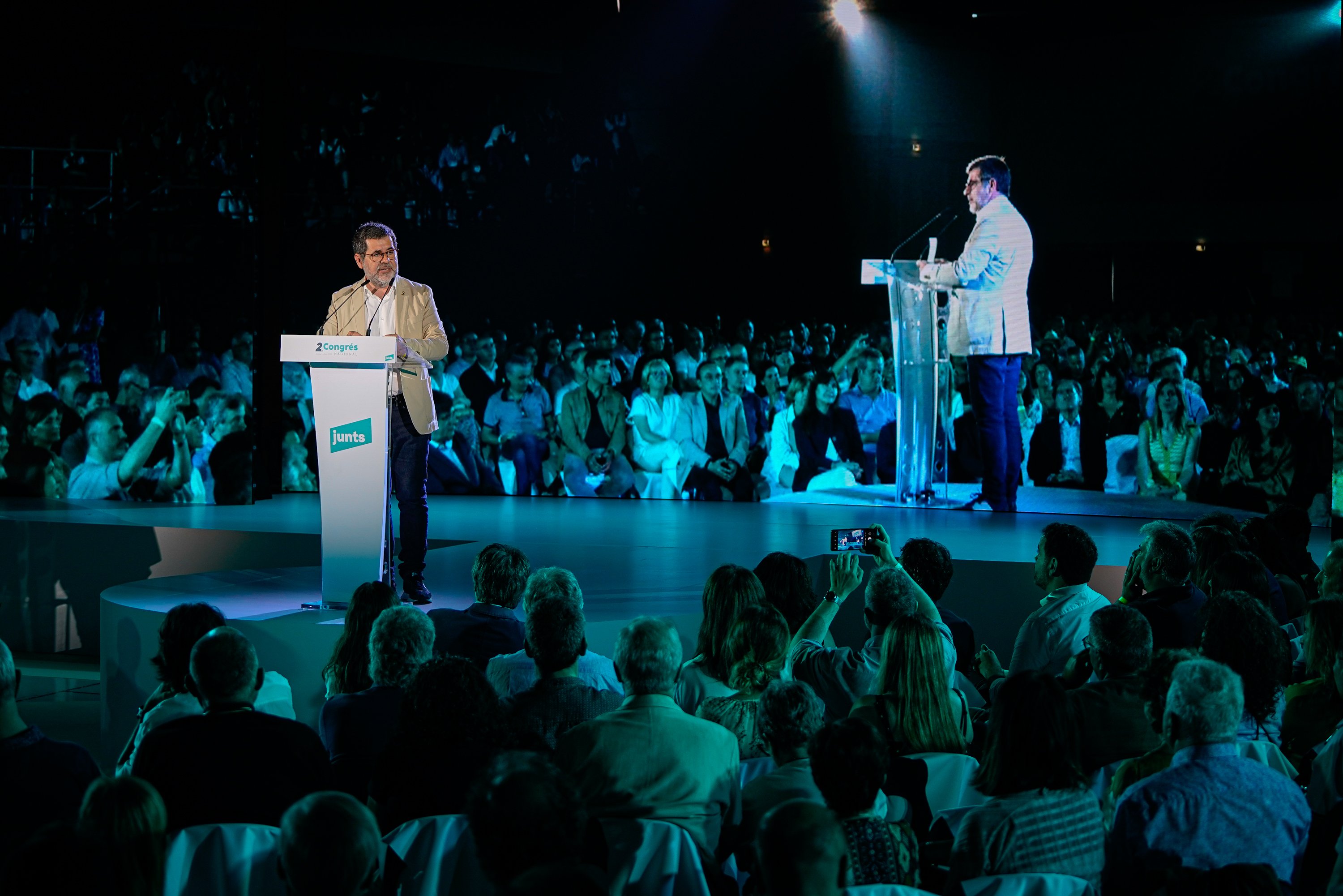 Sànchez defiende que Junts esté en instituciones y Govern, y sea leal a los socios