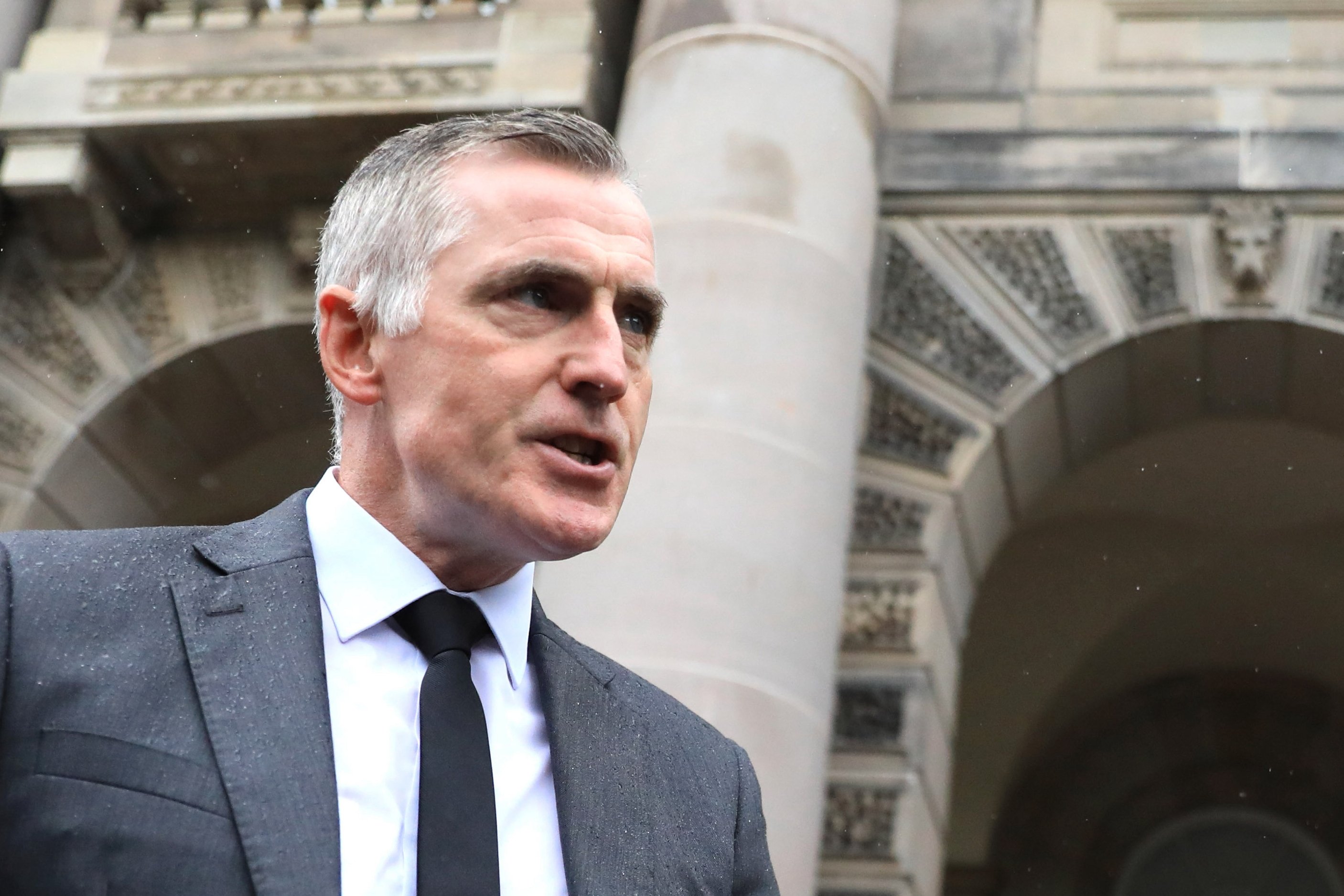 Un diputado del Sinn Féin da apoyo a la causa catalana: "No se puede ignorar como cuestión europea"