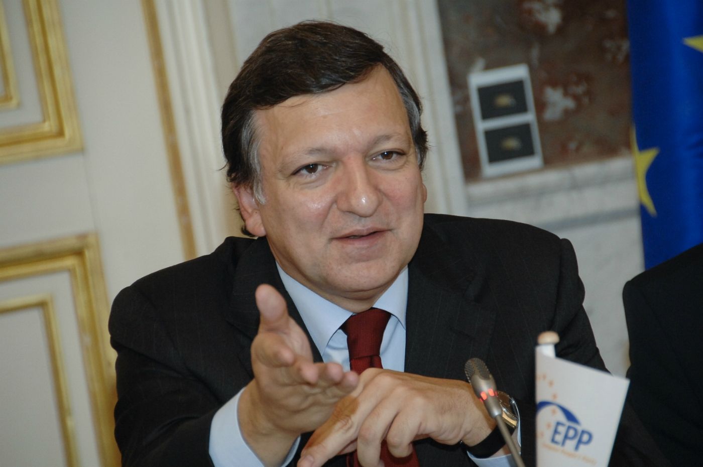 Durão Barroso ficha por Goldman Sachs