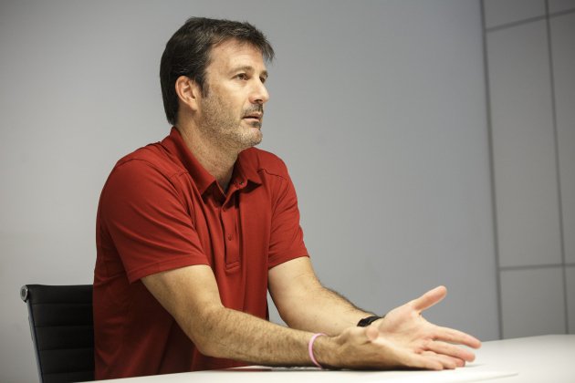 Adam Martin - Sergi Alcàzar