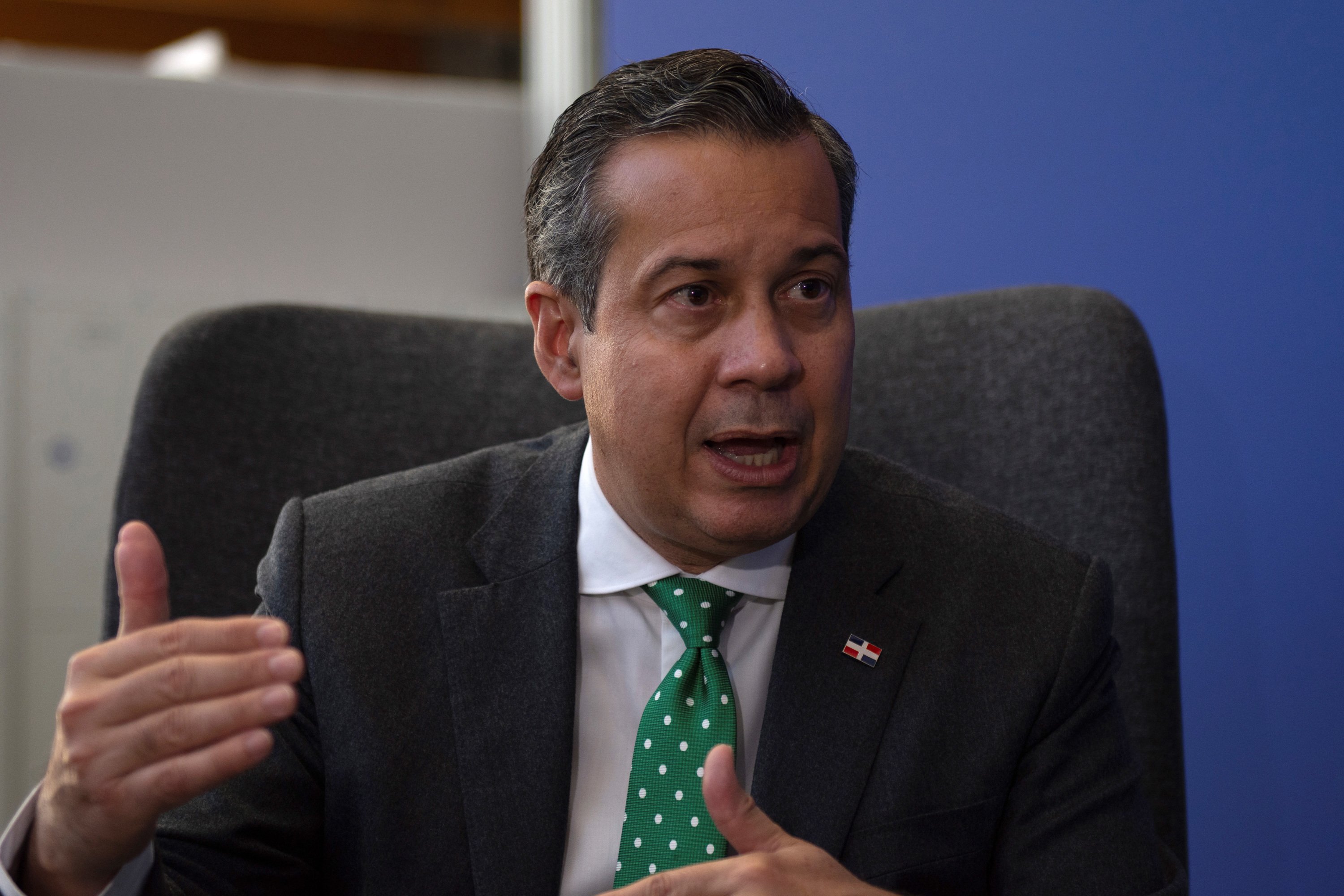 El ministro de Medio Ambiente de República Dominicana, asesinado por un amigo en su despacho