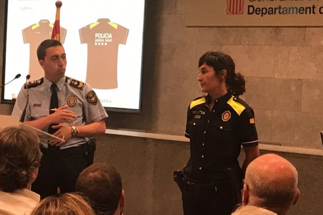 unifrormes policías locales