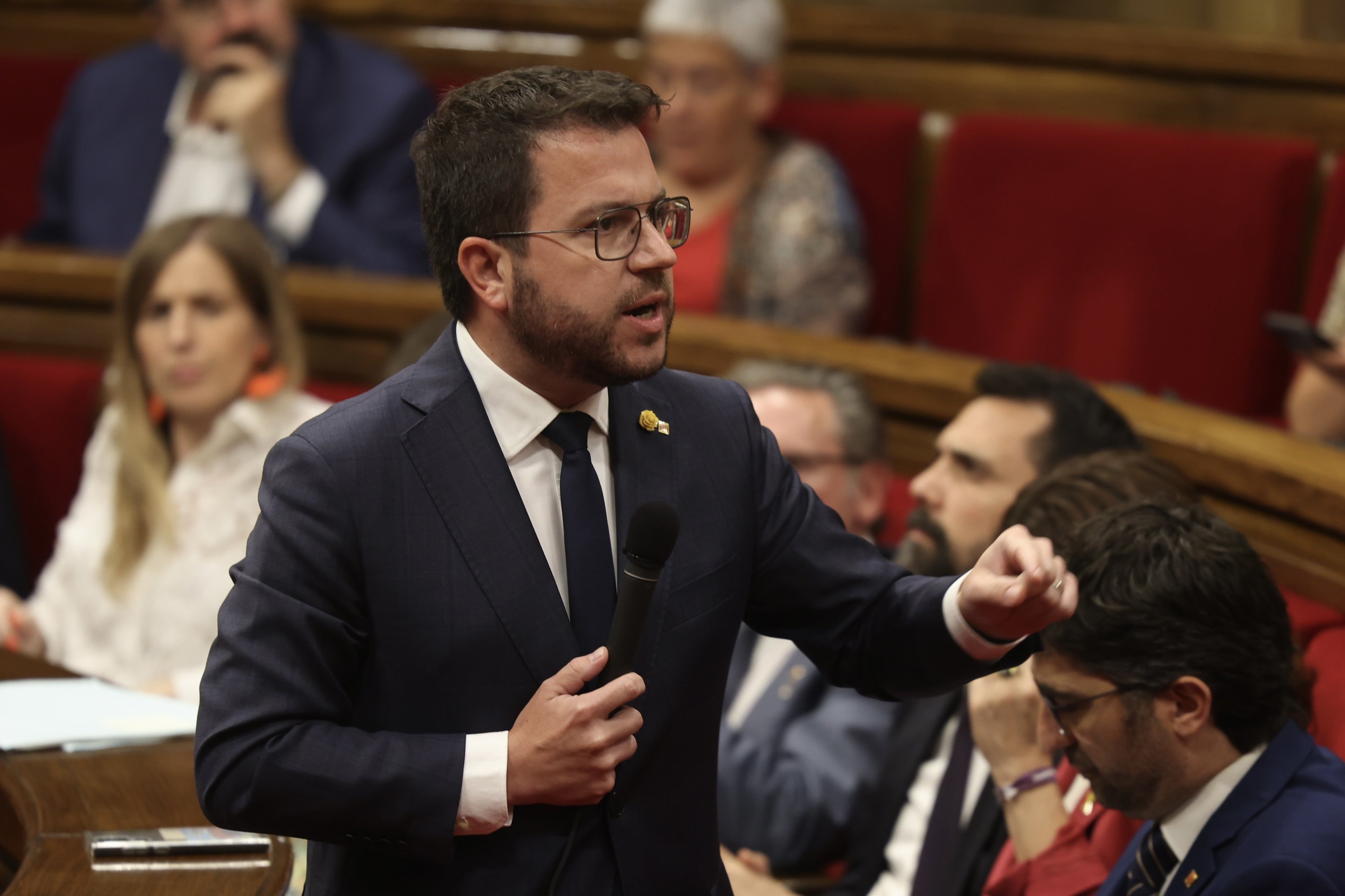 Aragonès reclama una investigació "a fons" sobre la tragèdia a Melilla