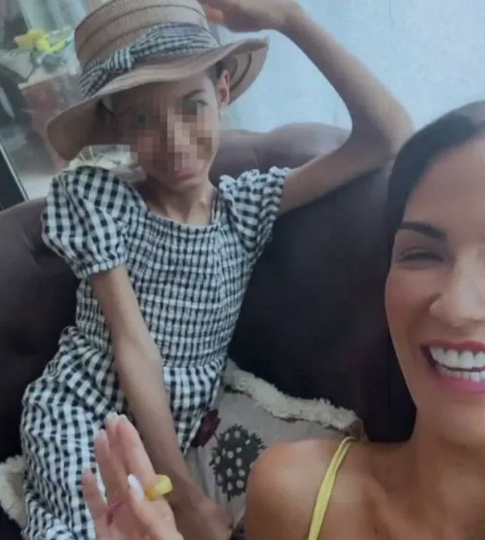 Tamara Gorro con su princesa Tamara Gorro con su princesa