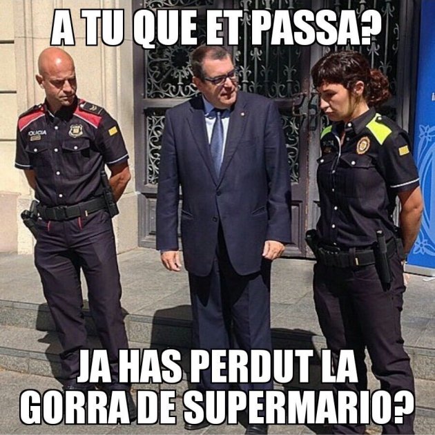 meme uniformes mossos