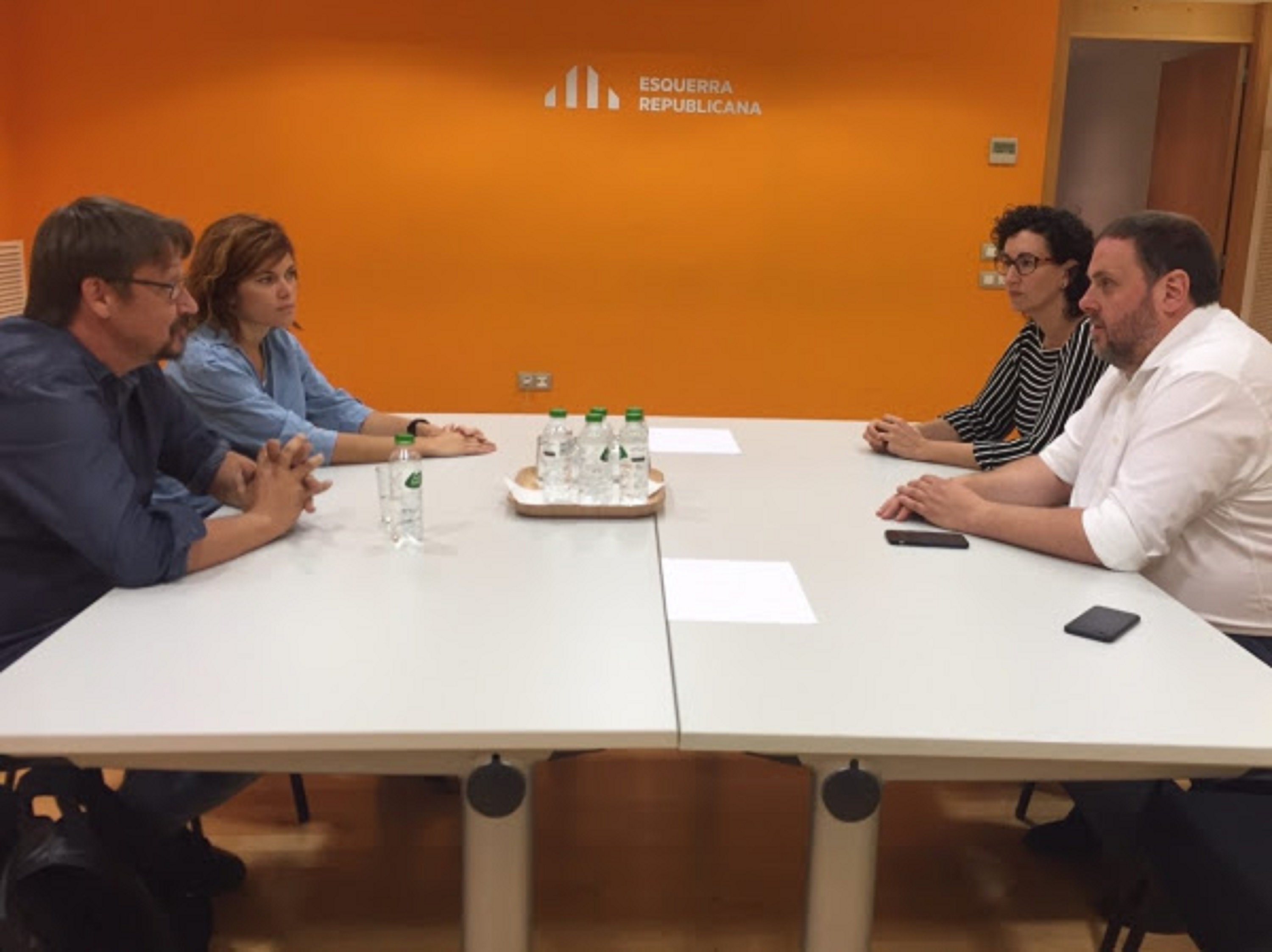 Catalunya en Comú se reúne con ERC y la CUP para tratar la situación política