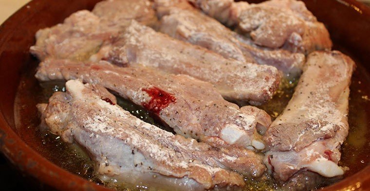 costelles porc salsa nostrada pas12