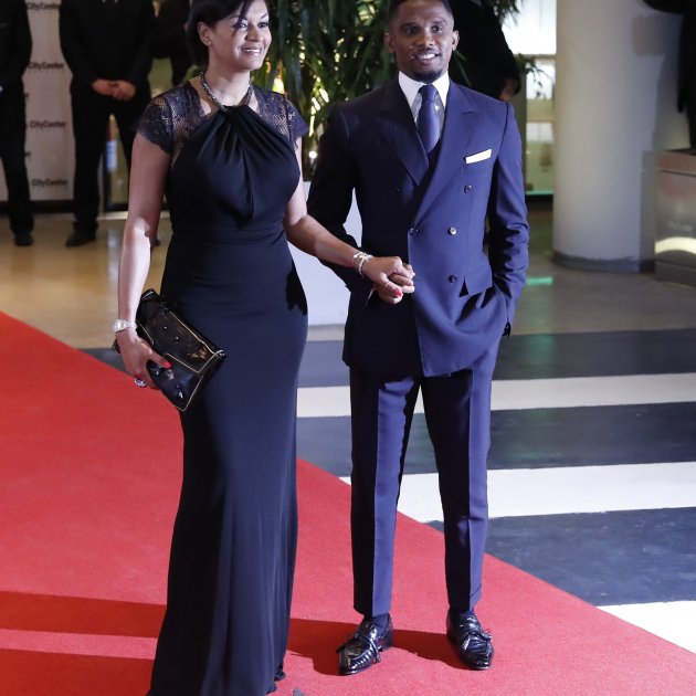 Samuel Eto'o y su mujer efe