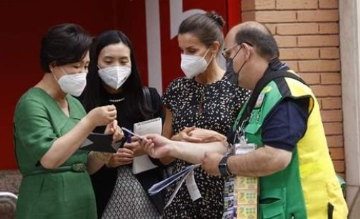 letizia comprando cupones