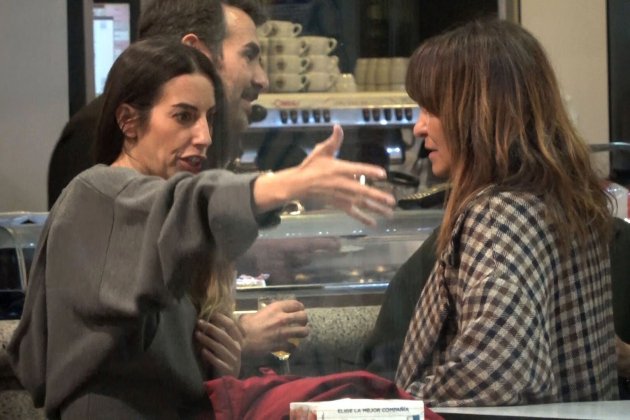 Almudena Cid y Melani Olivares Almudena Cid y Melani Olivares