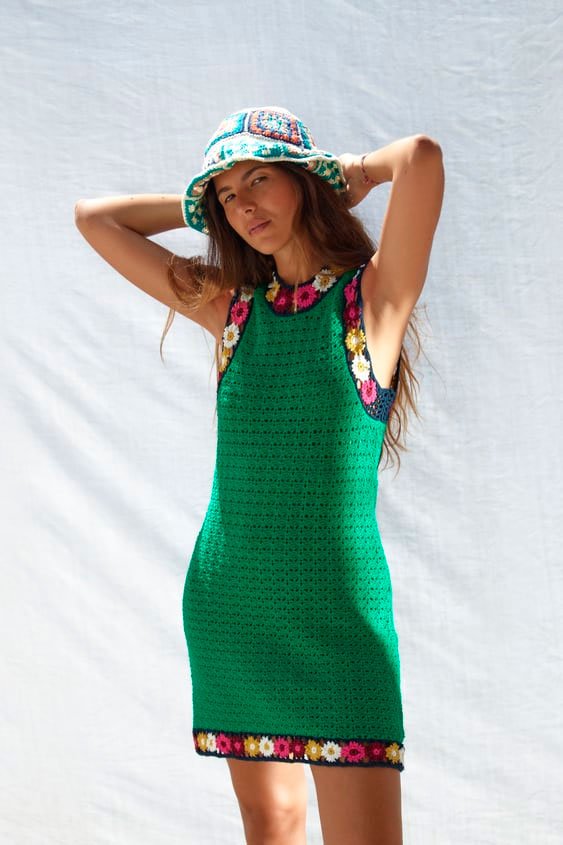 Vestit ganxo amb flors