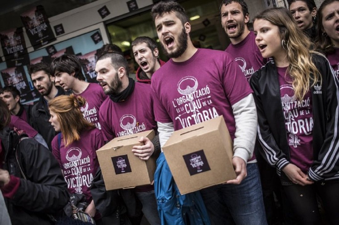 Los tres detenidos de Arran, en libertad