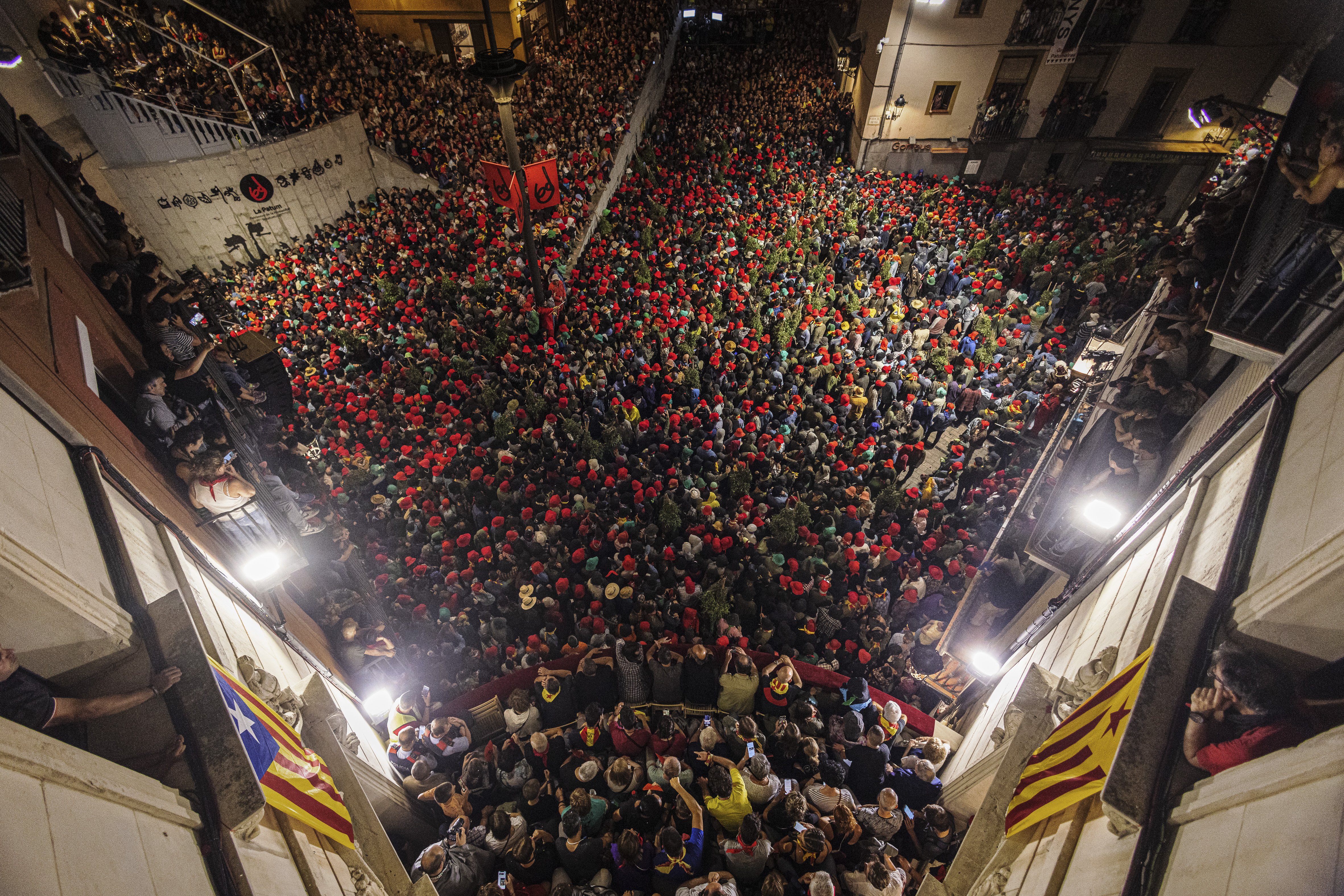 Un jutge suspèn tots els concerts de la Patum de la plaça Cim d'Estela de Berga