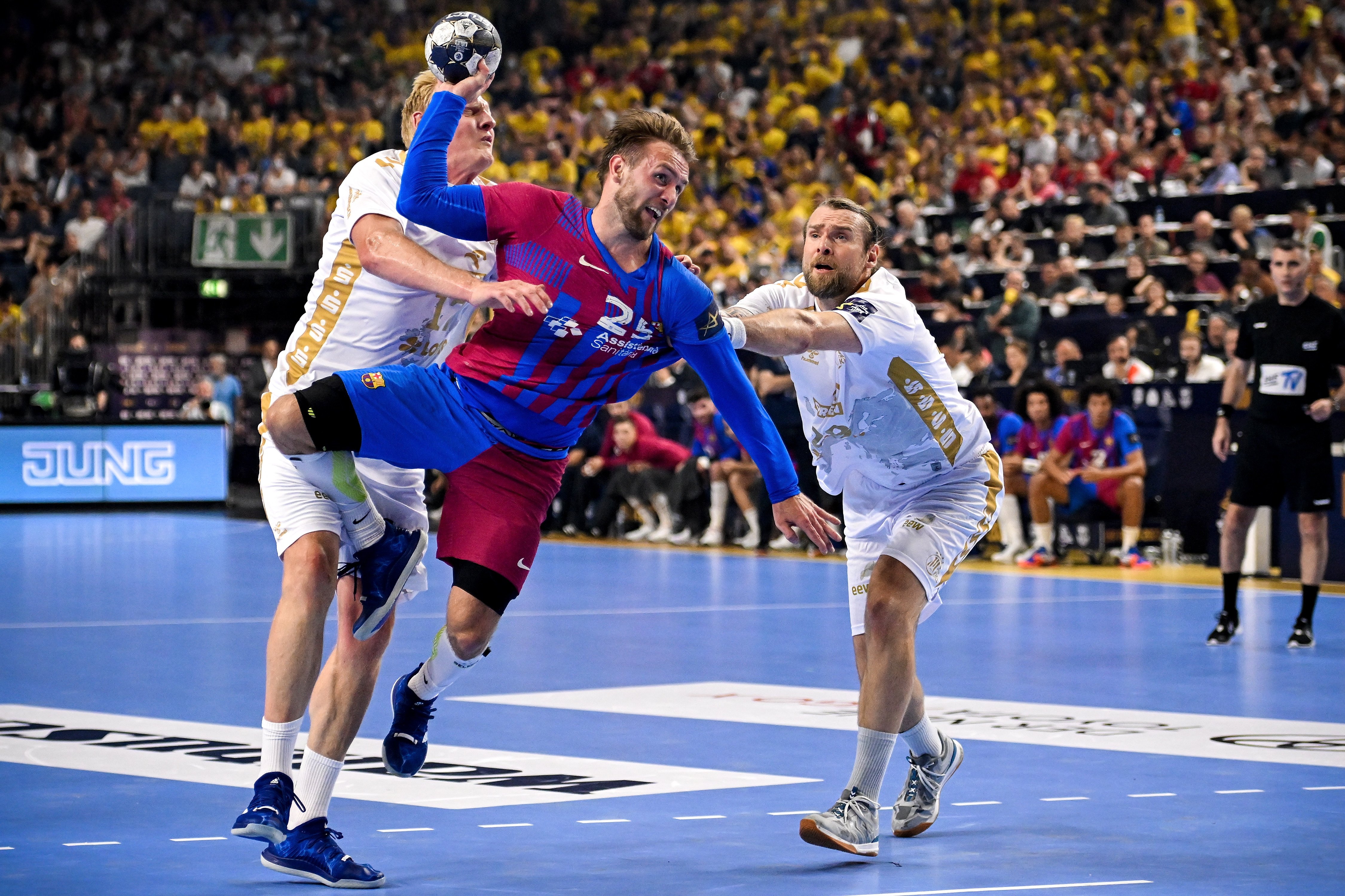 Un gran Barça supera el Kiel i disputarà la final de la Lliga de Campions d'handbol contra el Kielce