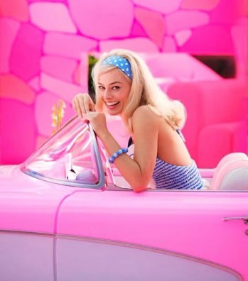 Margot Robbie com Barbie