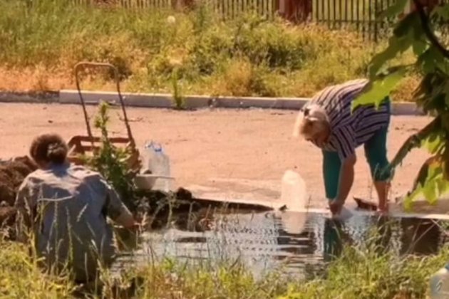 mariupol agua potable cedida ayuntamiento mariupol