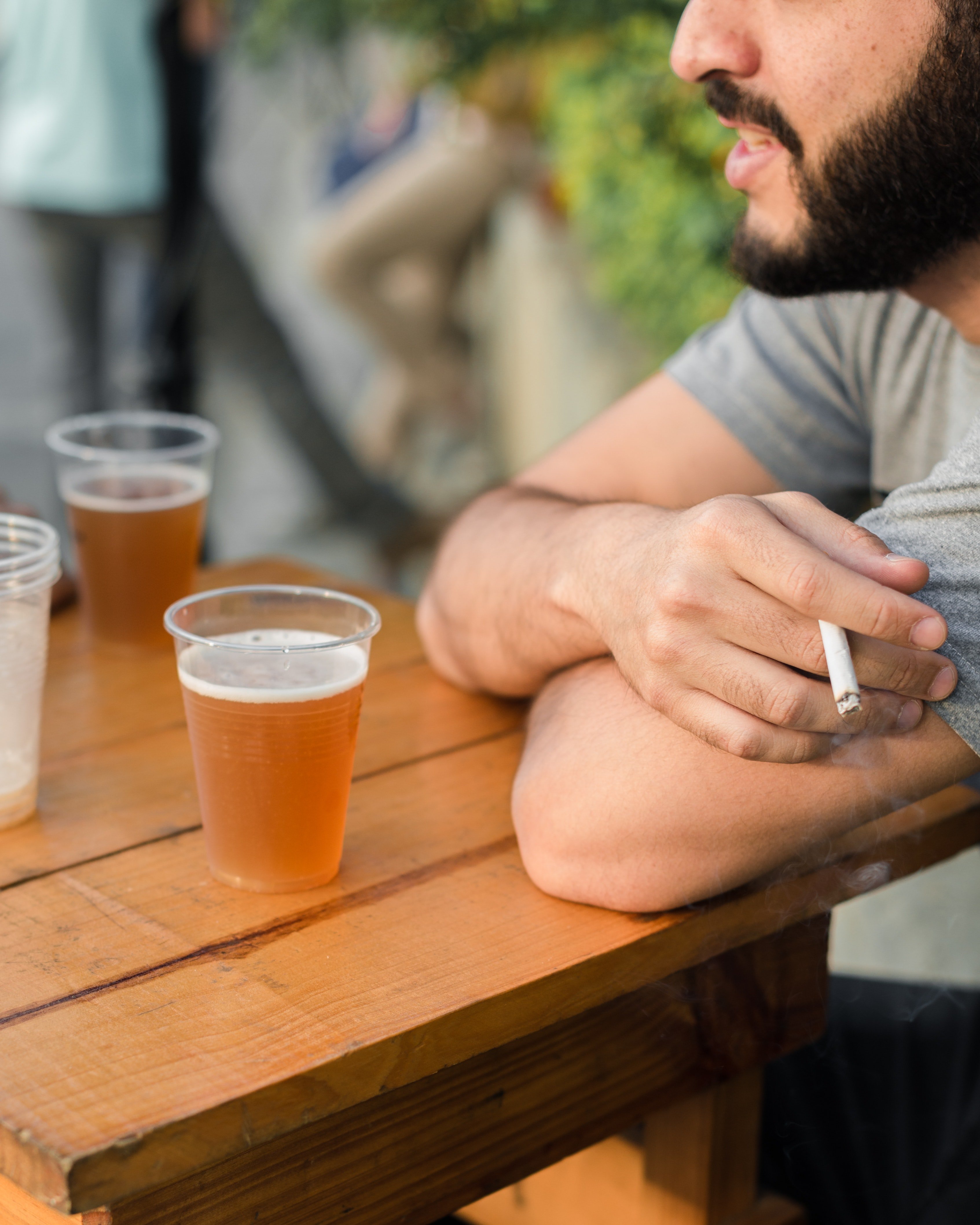 El alcohol se mantiene al frente de las adicciones en Catalunya