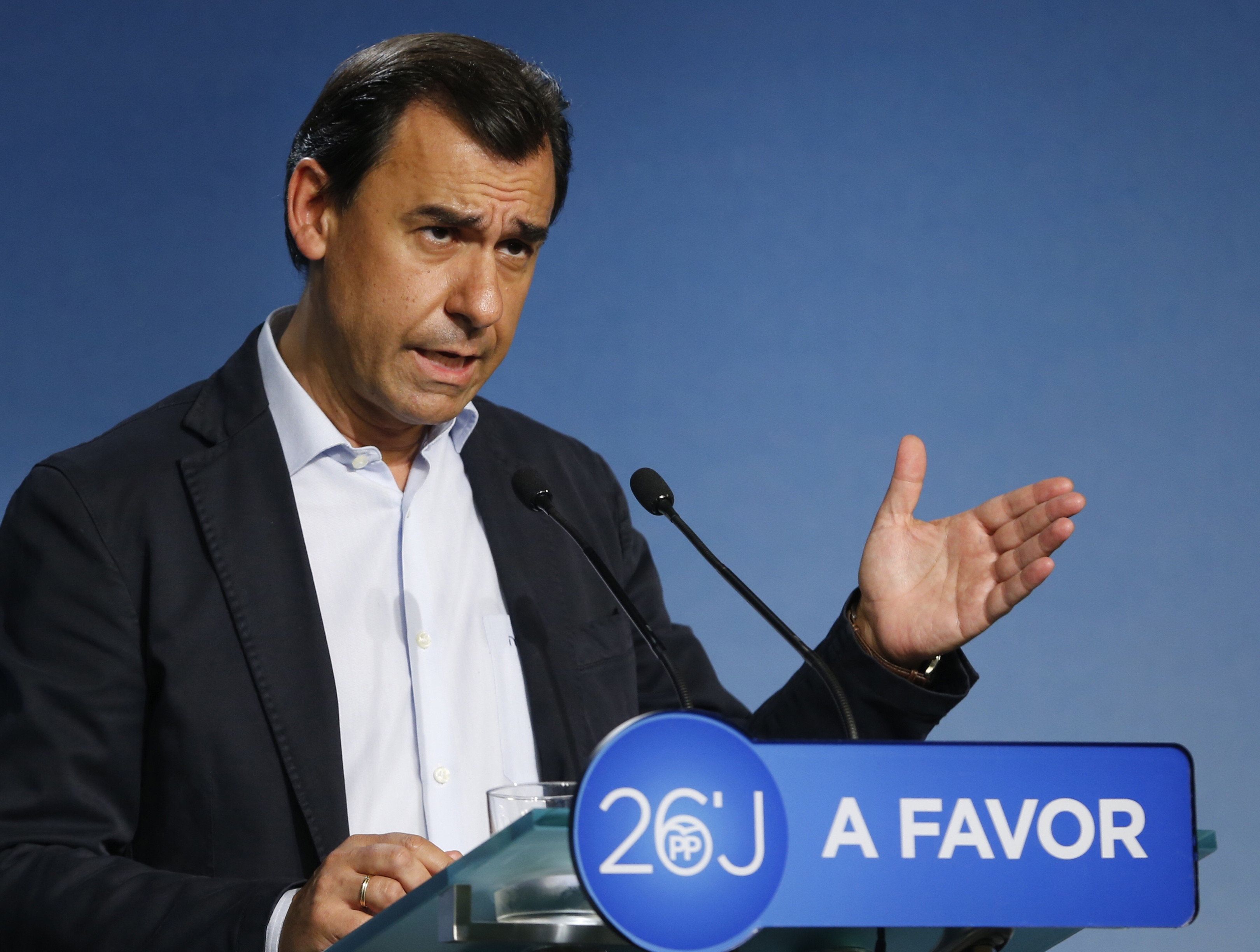 El PP presiona a Sánchez antes de la reunión: "No a Rajoy es Sí a elecciones"