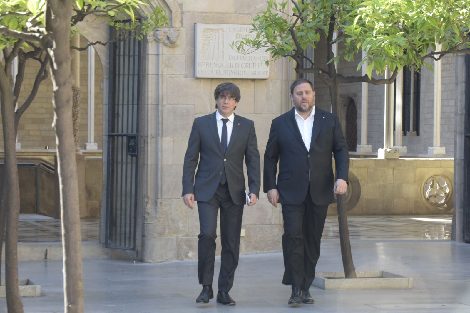 Puigdemont i Junqueras, reunits a la Generalitat