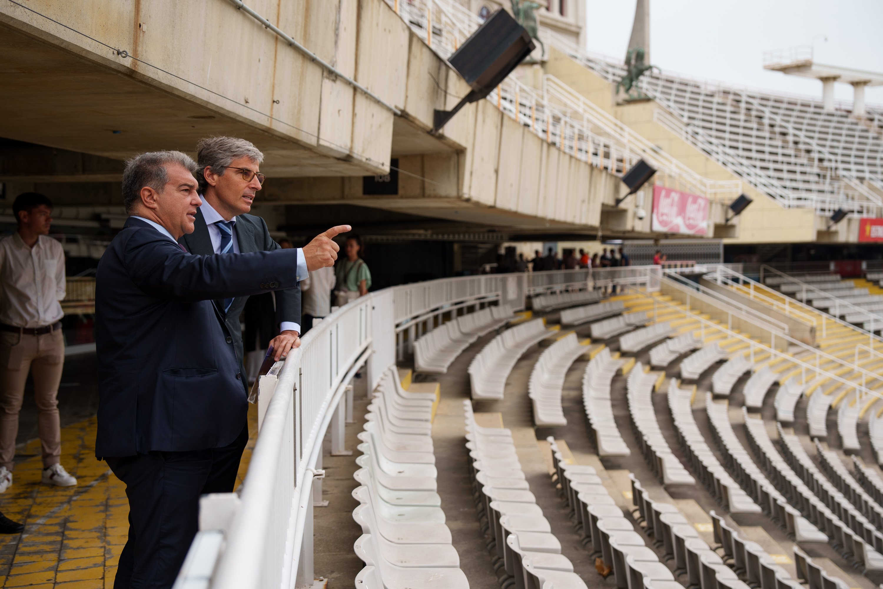 8 millones más prima de fichaje para no seguir negociando con Joan Laporta y salir del Barça