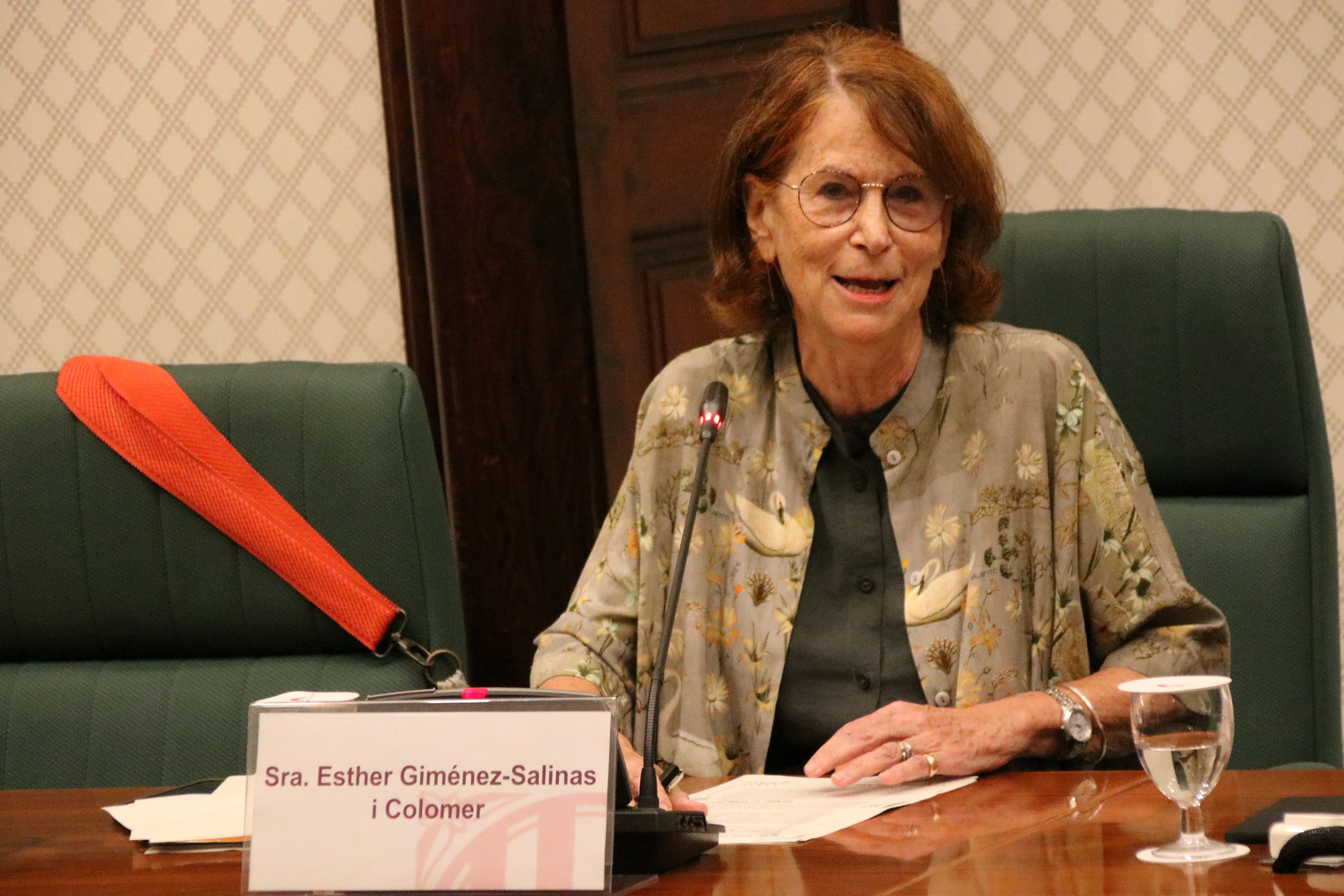 Esther Giménez-Salinas, más cerca de convertirse en síndica de greuges de Catalunya