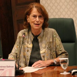 Esther Giménez-Salinas, més a prop de convertir-se en síndica de greuges de Catalunya