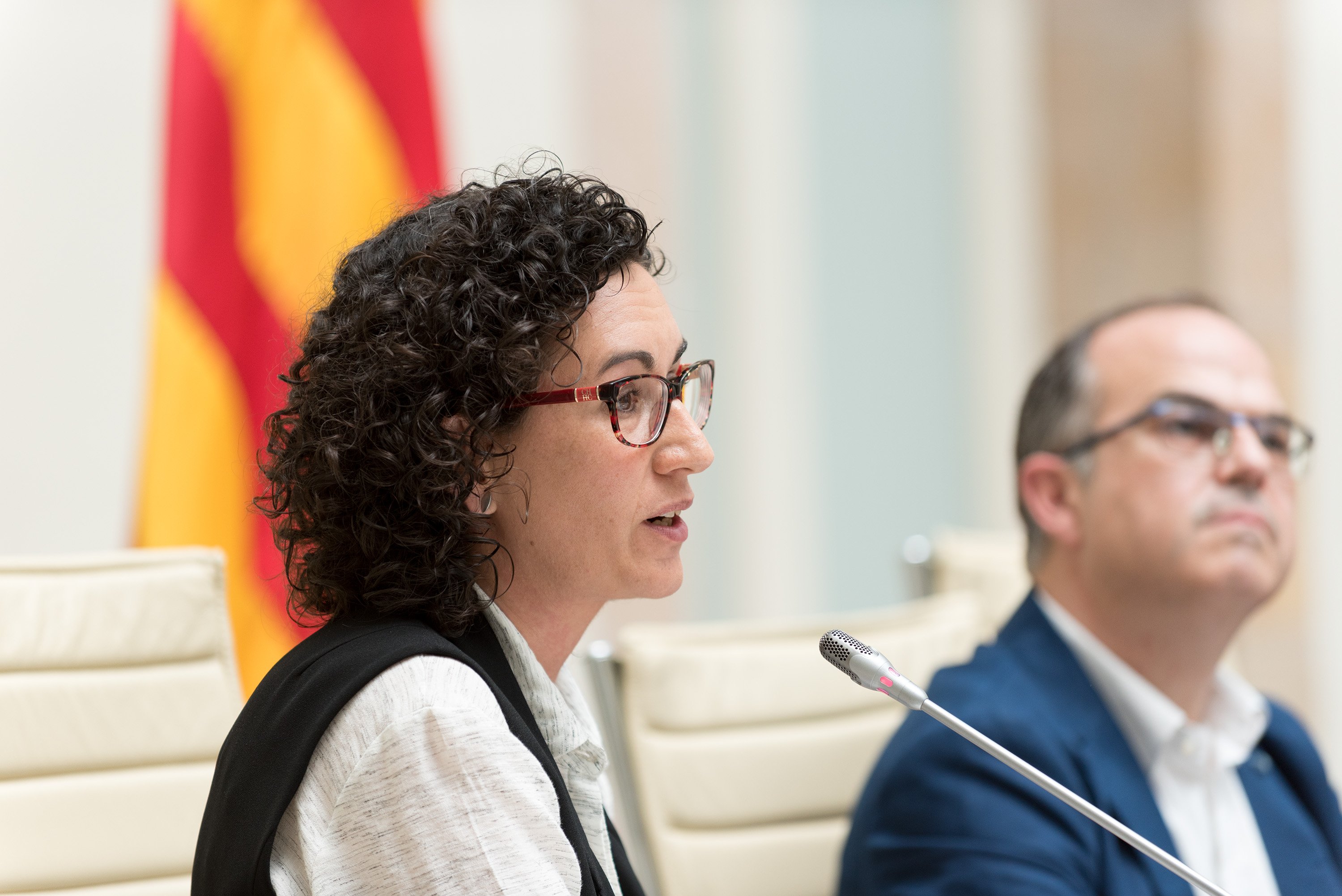 ERC obre la porta a un ple del Parlament per declarar la independència