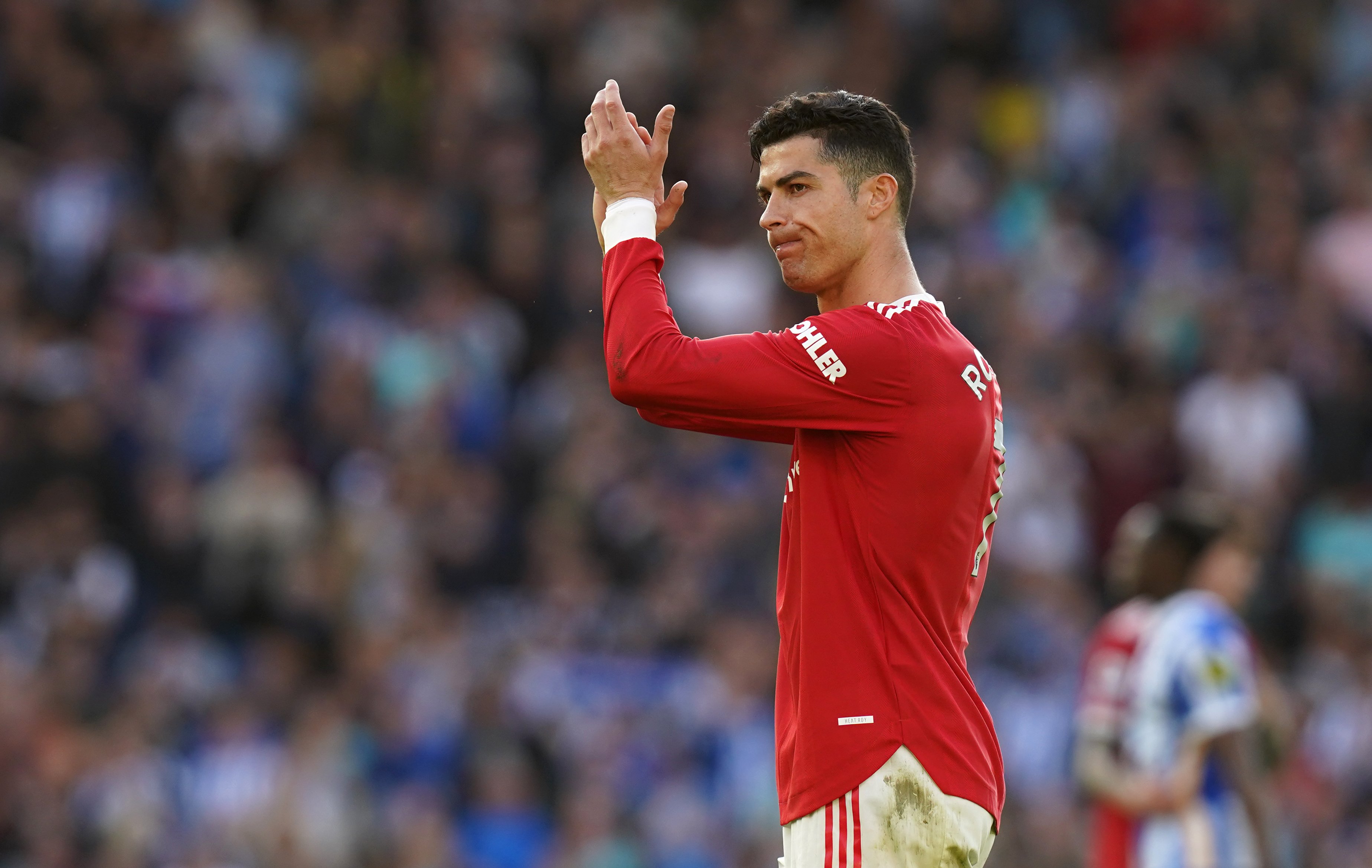 Cristiano Ronaldo no espera que acabi el partit i se'n va d'Old Trafford