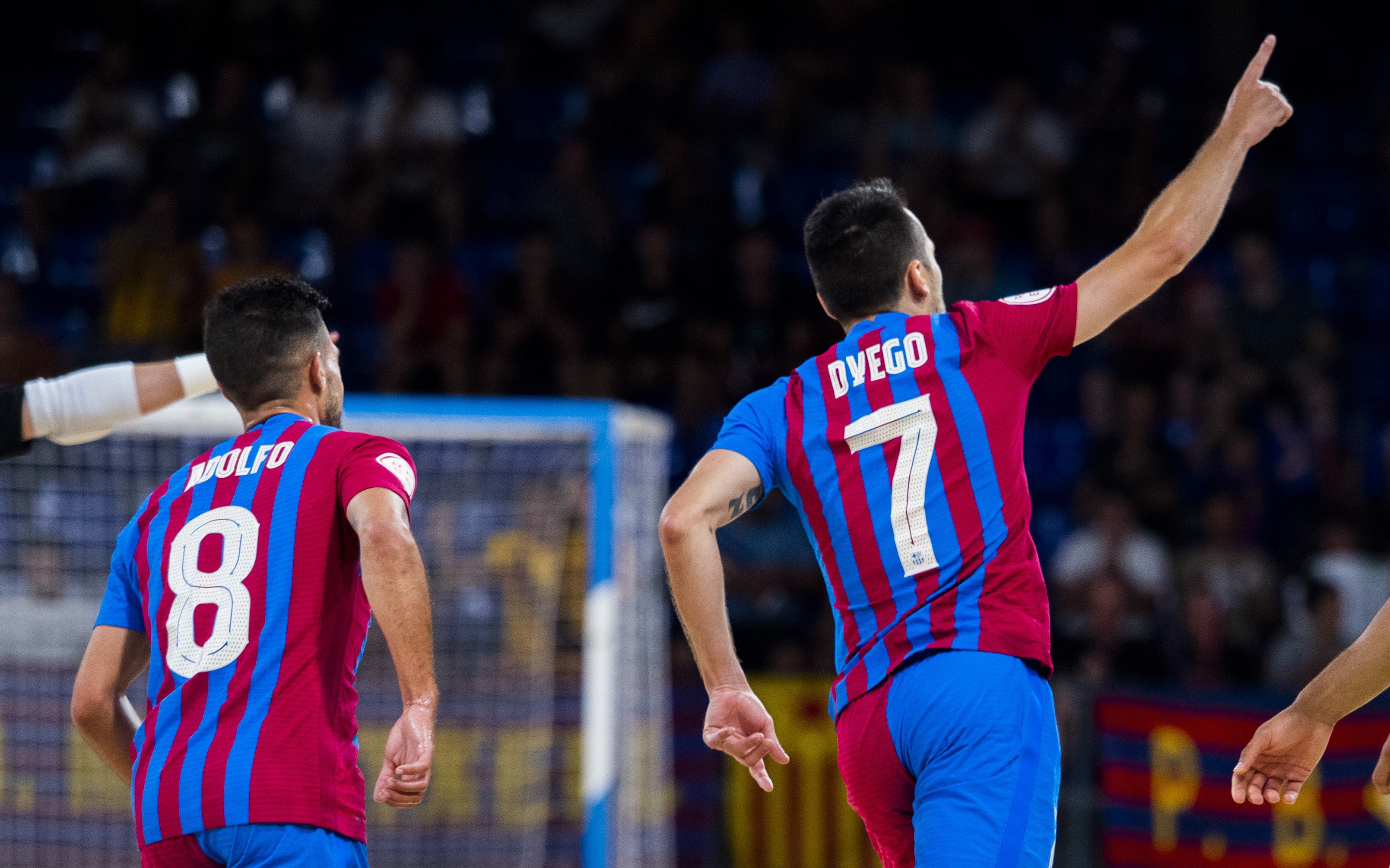 El Barça tritura la resistència del Palma i guanya el primer duel de la final de la lliga (4-2)