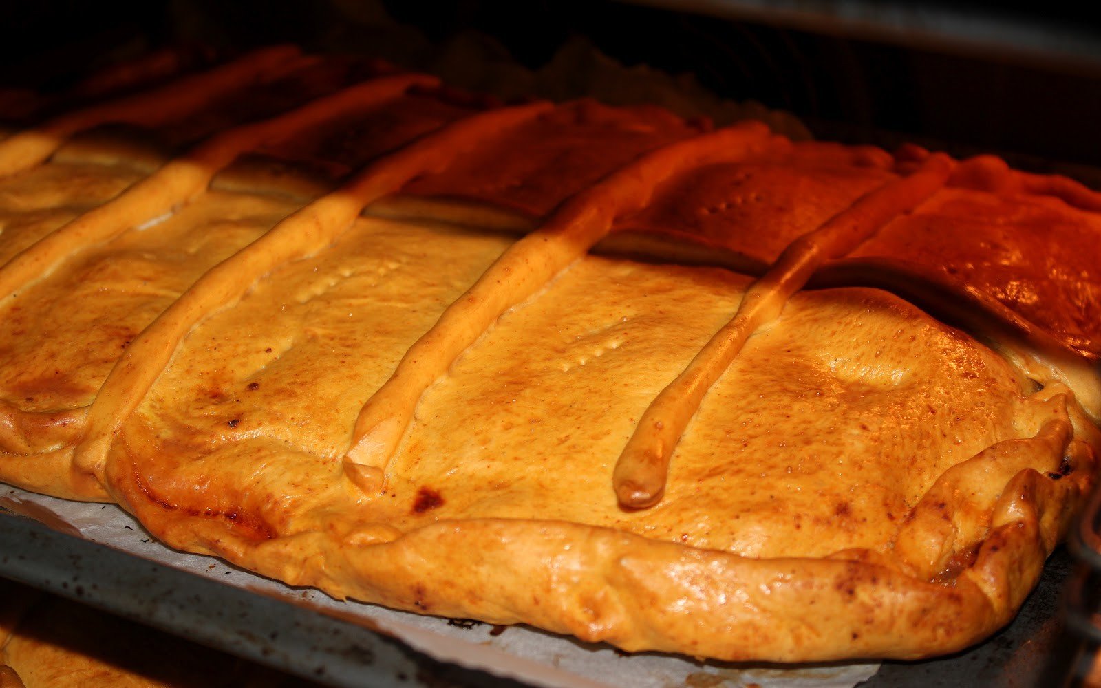 empanada gallega llom xorico pas37