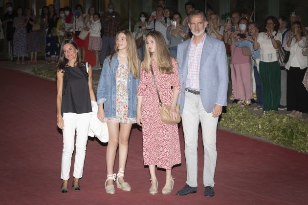 sofia elionor leticia felip juntos gtres sofia elionor leticia felip juntos gtres