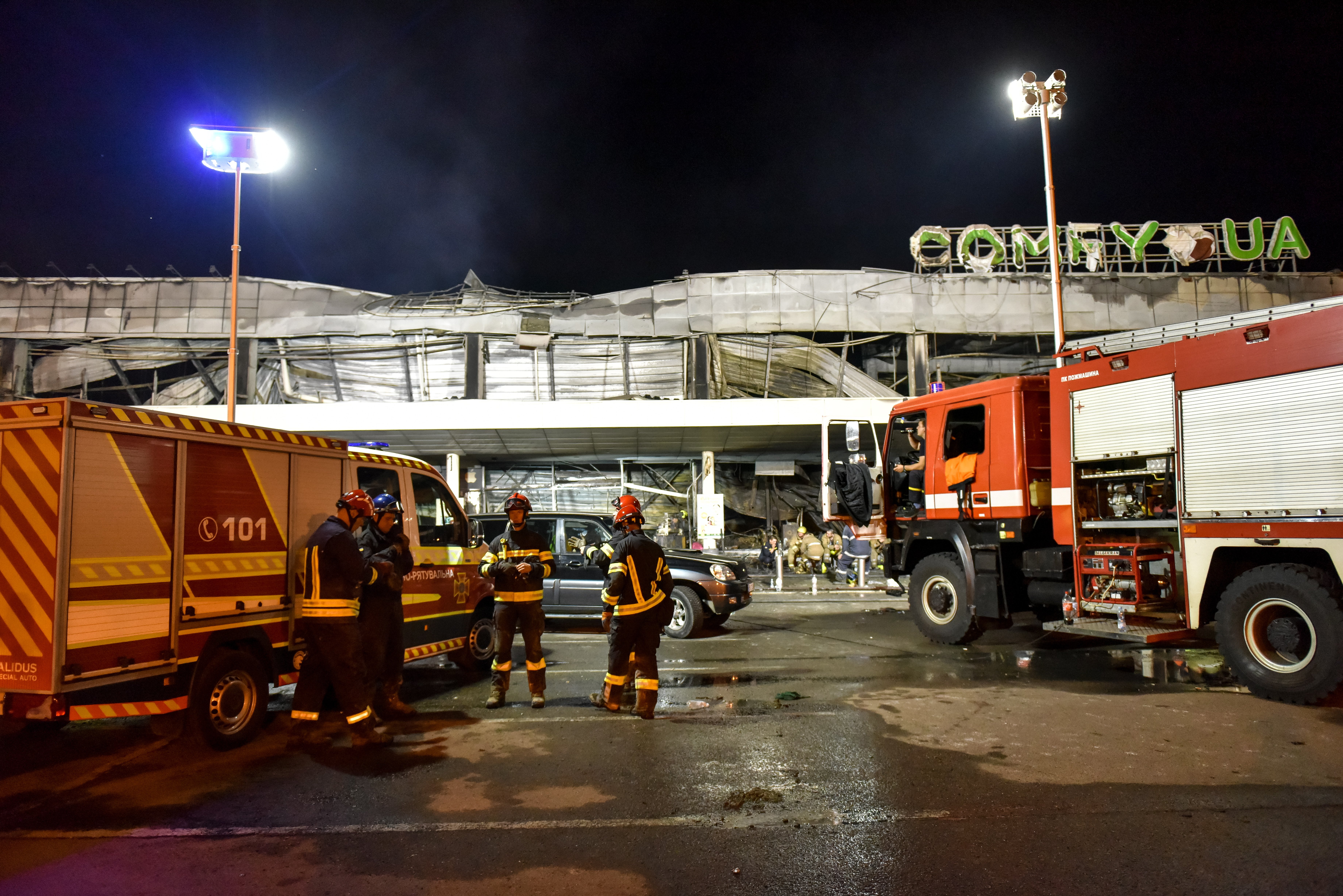 Rusia ataca con un misil un centro comercial de Kremenchuk con mil personas dentro