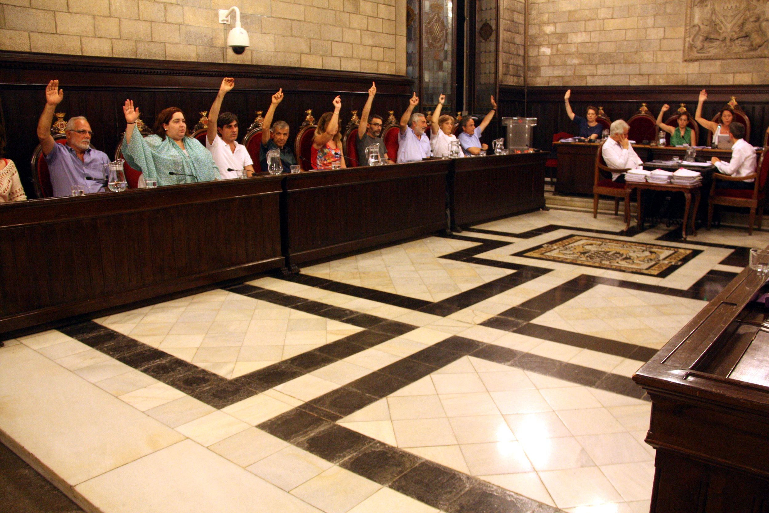 CiU tumba el proceso constituyente en Girona