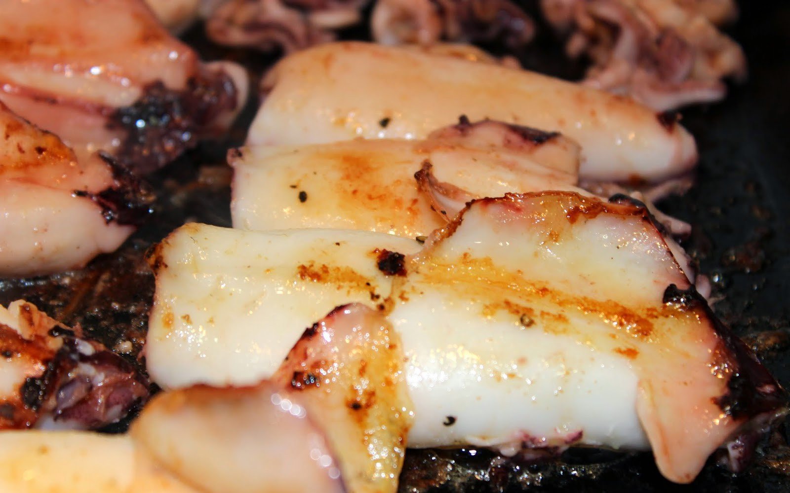 calamars planxa salsa pa fetge pas8