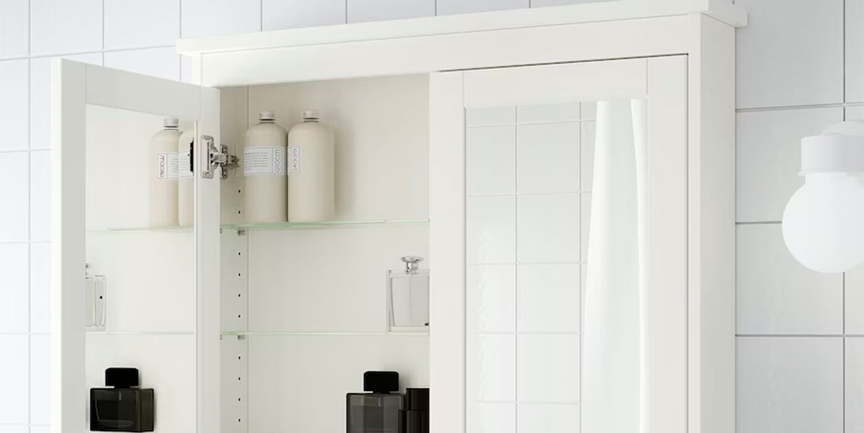 Ikea tiene el espejo perfecto para baños pequeños