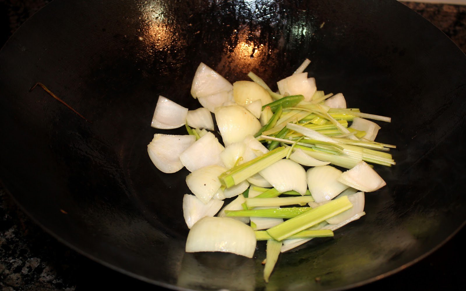 wok pollastre al curri verdures ametlles pas14
