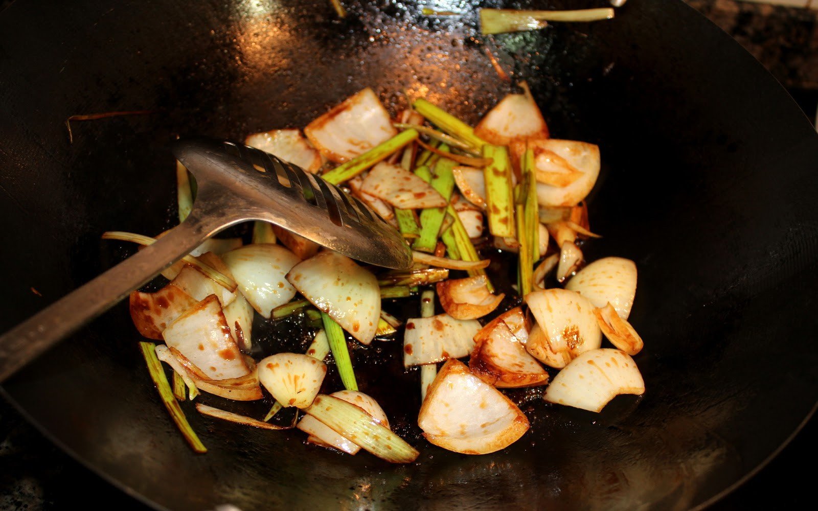 wok pollastre al curri verdures ametlles pas17